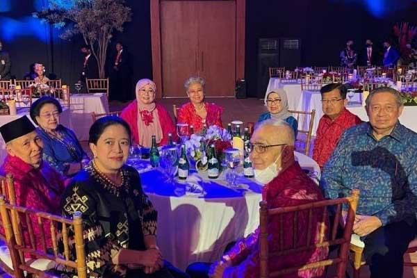 Megawati Duduk Semeja dengan SBY di Gala Dinner G20 Bali